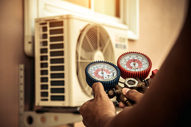 Professional Ac Installation technician working in Walthall, MS